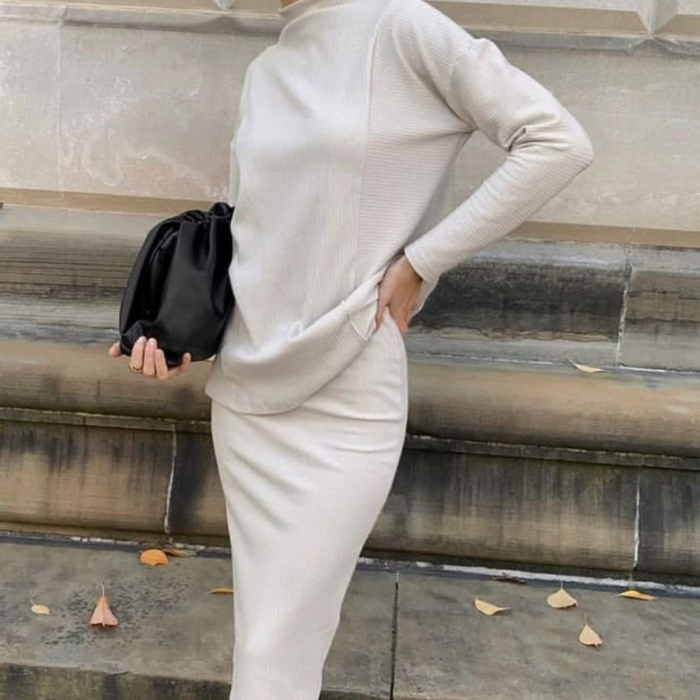 *NWT* Lett Skirt